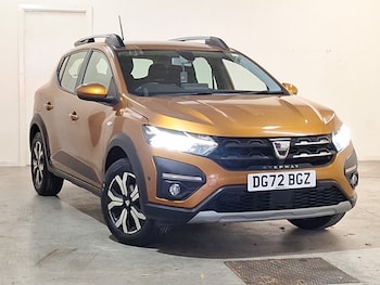 Used Dacia Sandero Stepway 2022 for sale - 77028791: Photo
