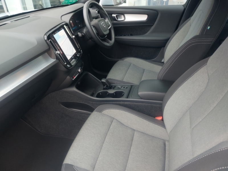 Used Volvo XC40 2024 for sale - 77155183: Photo 5