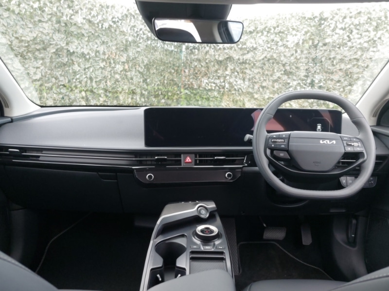 Used Kia EV6 2025 for sale - 76492816: Photo 2