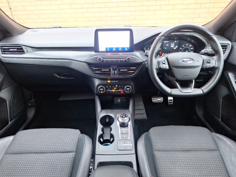 Used Ford Focus 2020 for sale - 76656833: Photo 2