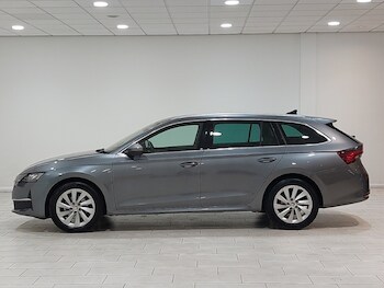 Used Skoda Octavia 2024 for sale - 78455204: Photo