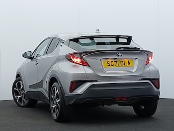 Used Toyota C-HR 2021 for sale - 78572085: Photo
