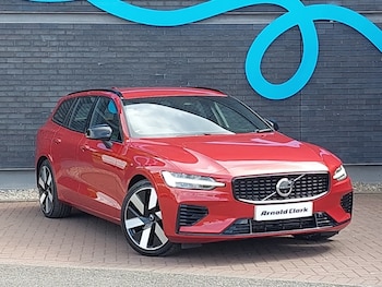 Used Volvo V60 2023 for sale - 78560679: Photo