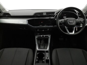 Used Audi Q3 2023 for sale - 78872870: Photo