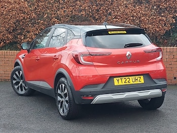 Used Renault Captur 2022 for sale - 77790875: Photo