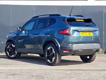 Used Dacia Duster 2025 for sale - 79367885: Photo