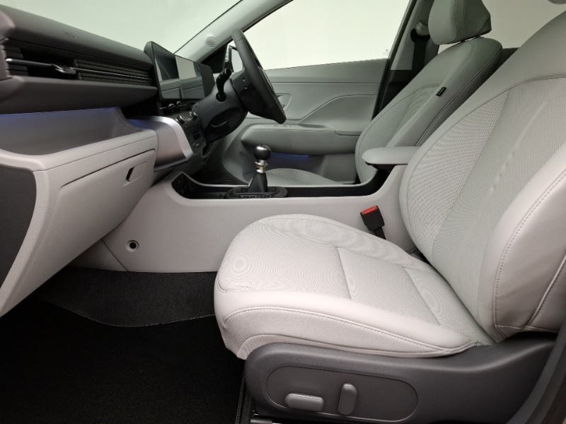 Used Hyundai KONA 2025 for sale - 76799958: Photo 5