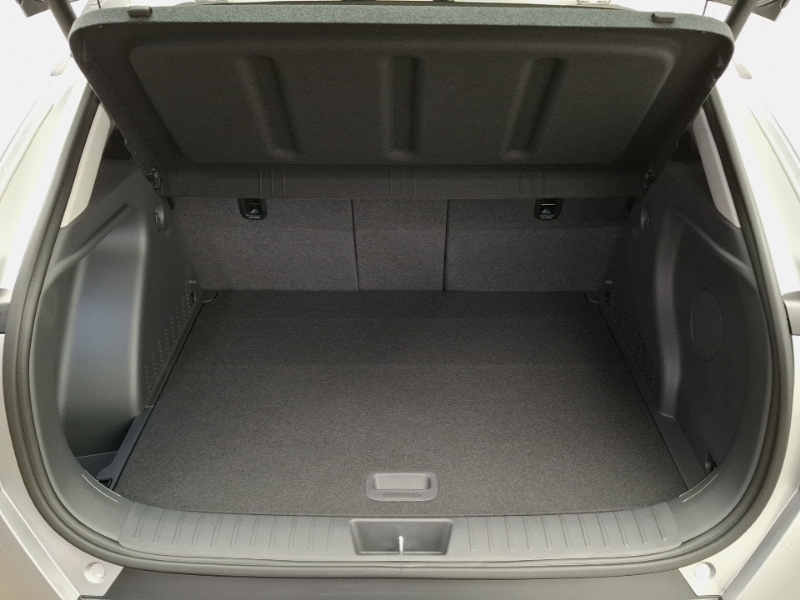 Used Hyundai KONA 2025 for sale - 76799958: Photo 8