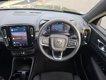 Used Volvo XC40 2022 for sale - 77012703: Photo