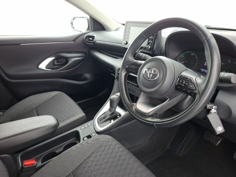 Used Toyota Yaris 2023 for sale - 77433932: Photo 12