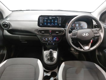 Used Hyundai i10 2025 for sale - 79347739: Photo