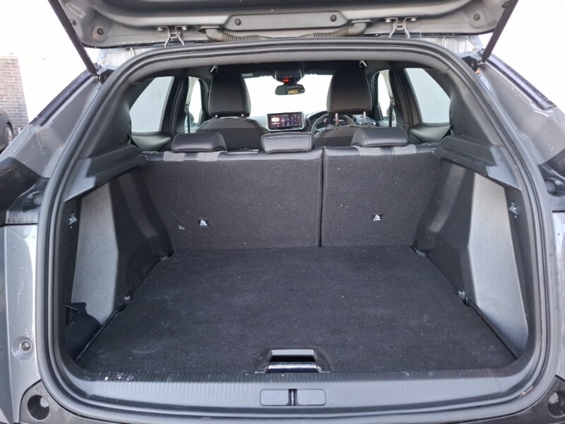 Used Peugeot 2008 2024 for sale - 76683142: Photo 8