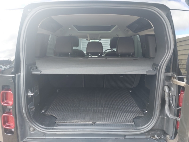 Used Land Rover Defender 2020 for sale - 77817076: Photo 8