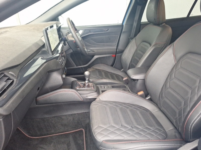 Used Ford Focus 2023 for sale - 76544103: Photo 5