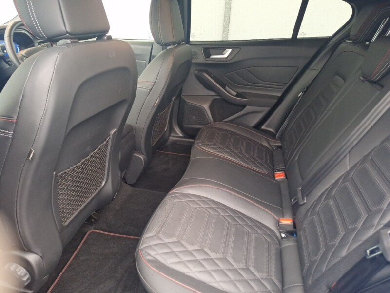 Used Ford Focus 2023 for sale - 76544103: Photo 6