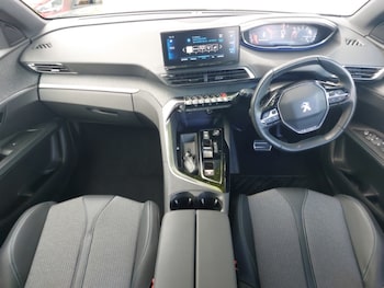 Used Peugeot 3008 2023 for sale - 79406115: Photo