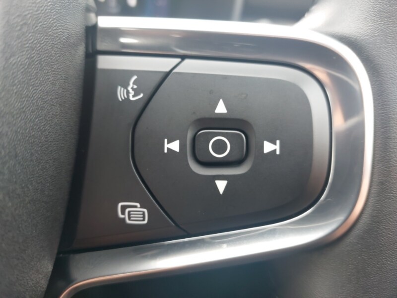 Used Volvo XC40 2024 for sale - 77924160: Photo 12