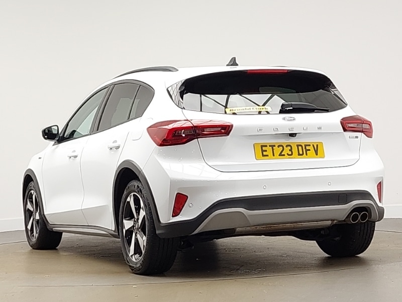 Used Ford Focus 2023 for sale - 76555886: Photo 3