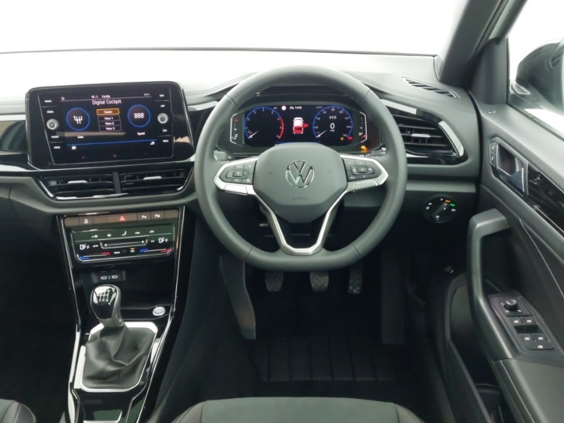 Used Volkswagen T-Roc 2025 for sale - 77986668: Photo 7