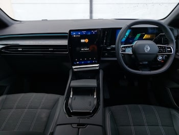 Used Renault Austral 2025 for sale - 77224330: Photo