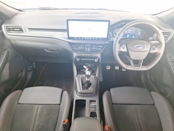 Used Ford Kuga 2025 for sale - 77202150: Photo