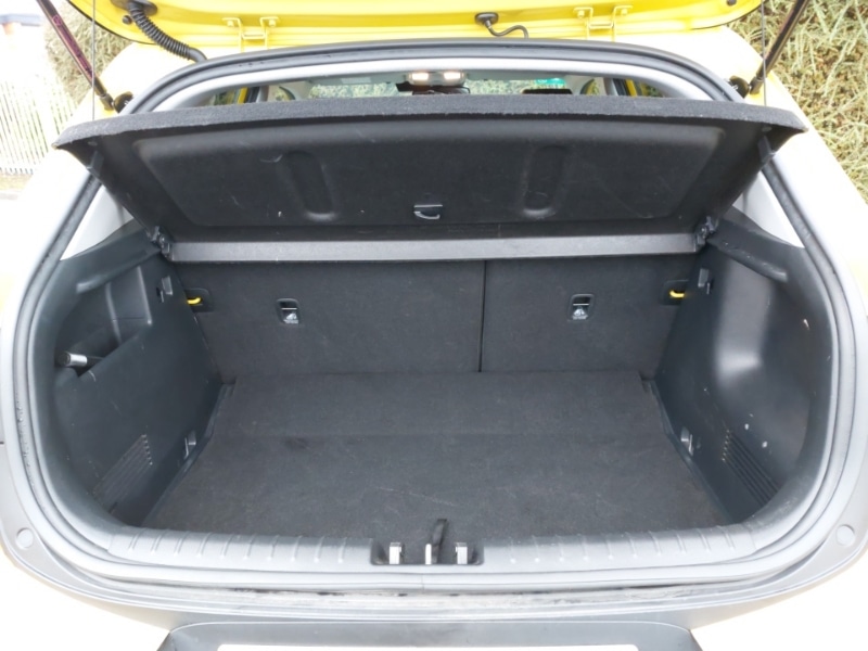 Used Kia Stonic 2022 for sale - 77385979: Photo 8