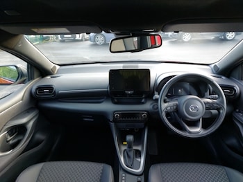 Used Mazda Mazda2 HYBRID 2024 for sale - 77386166: Photo
