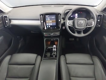 Used Volvo XC40 2024 for sale - 75767640: Photo
