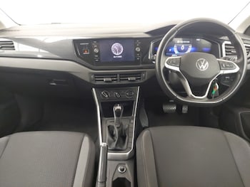 Used Volkswagen Polo 2024 for sale - 76526215: Photo