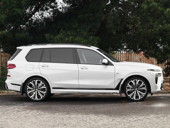 Used BMW X7 2025 for sale - 78866092: Photo