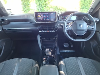 Used Peugeot 2008 2025 for sale - 79406156: Photo