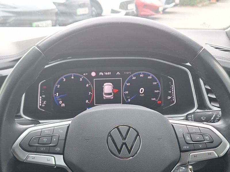 Used Volkswagen T-Roc 2023 for sale - 76630944: Photo 10