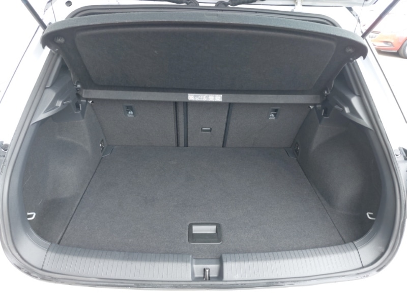 Used Volkswagen T-Roc 2019 for sale - 76471939: Photo 8