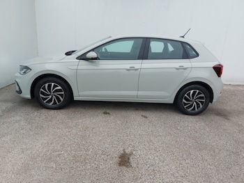 Used Volkswagen Polo 2022 for sale - 76275346: Photo 4