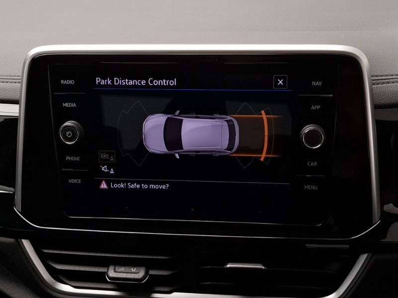 Used Volkswagen T-Roc 2025 for sale - 76169285: Photo 11