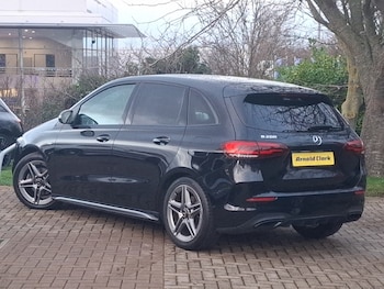 Used Mercedes-Benz B Class 2022 for sale - 77242212: Photo