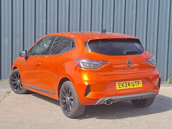 Used Renault Clio 2024 for sale - 79743532: Photo