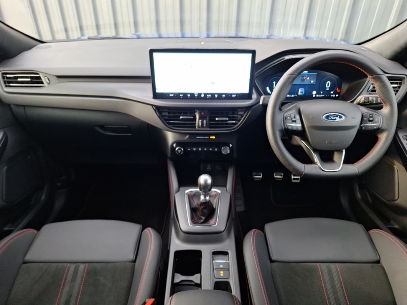 Used Ford Kuga 2025 for sale - 76555970: Photo 2