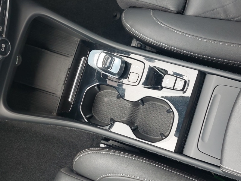 Used Volvo XC40 2024 for sale - 76347756: Photo 11