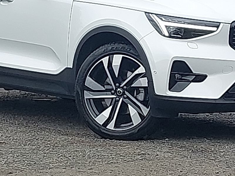Used Volvo XC40 2024 for sale - 76347756: Photo 9