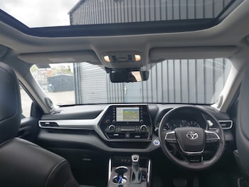 Used Toyota Highlander 2021 for sale - 78392111: Photo