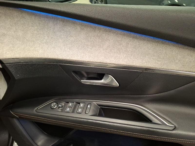 Used Peugeot 3008 2022 for sale - 77353020: Photo 12