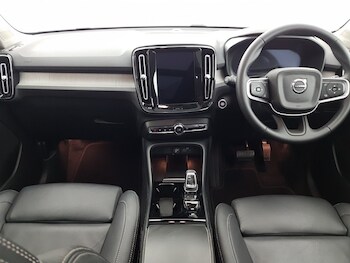Used Volvo XC40 2024 for sale - 76347566: Photo