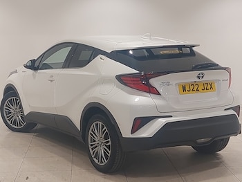 Used Toyota C-HR 2022 for sale - 79051347: Photo