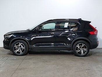 Used Volvo XC40 2021 for sale - 76487822: Photo