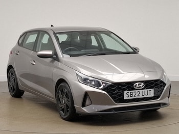 Used Hyundai i20 2022 for sale - 78905306: Photo