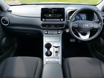 Used Hyundai KONA 2023 for sale - 79585571: Photo