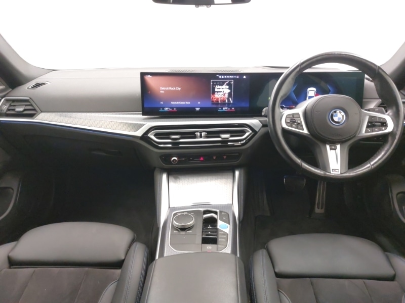 Used BMW i4 2023 for sale - 76543986: Photo 2