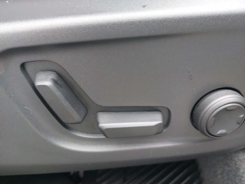 Used Volvo XC40 2025 for sale - 77003921: Photo 12