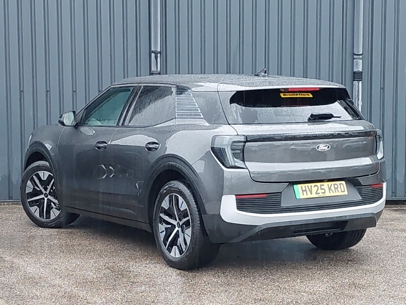 Used Ford Explorer 2025 for sale - 76889643: Photo 3